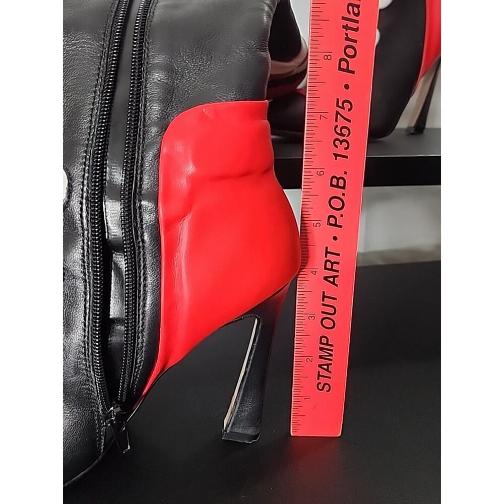 Steve Madden Black Red White Retro Stripe Heeled Knee Boots - Picture 5 of 5